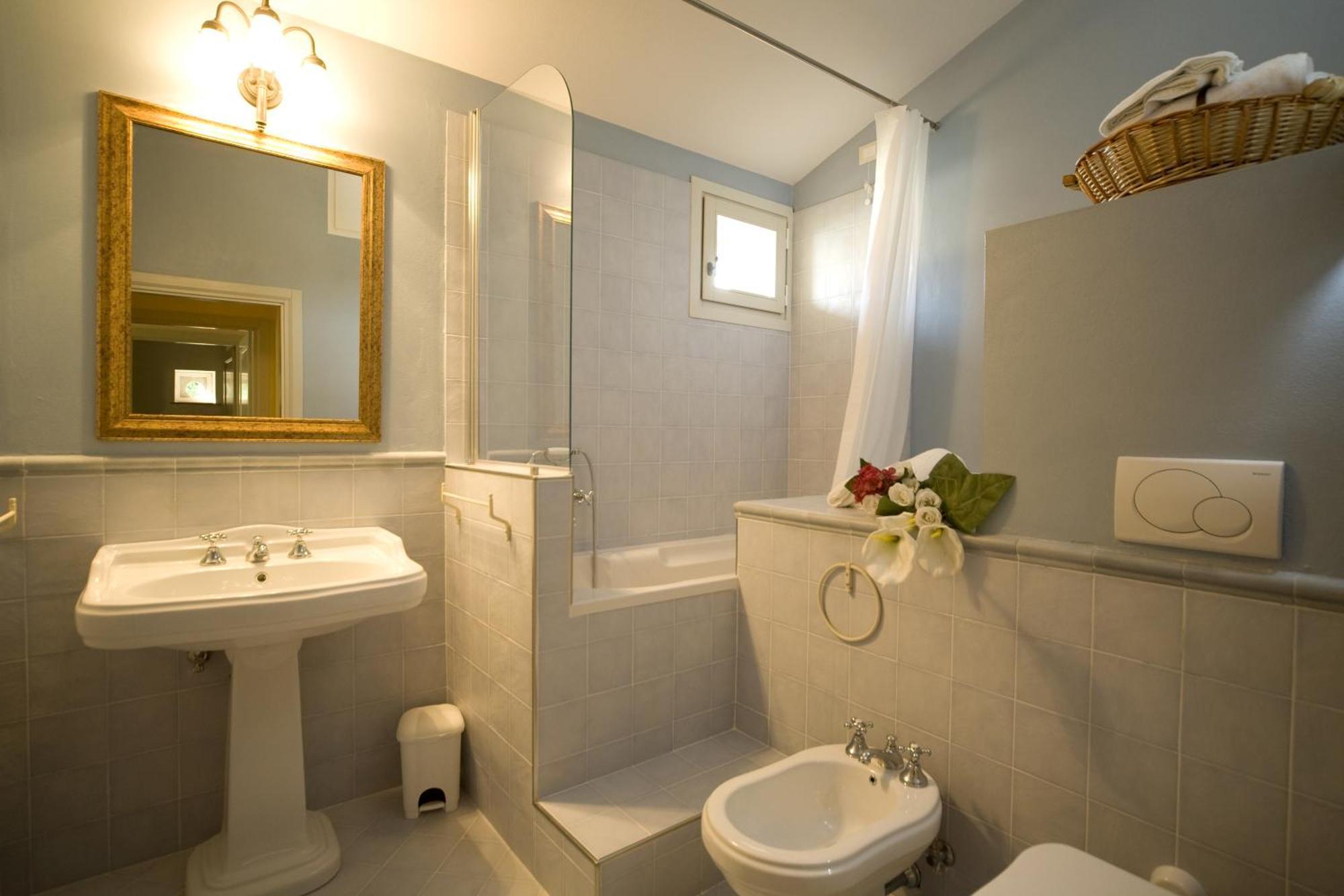Borgo Della Meliana Gambassi Terme Hotel Room photo